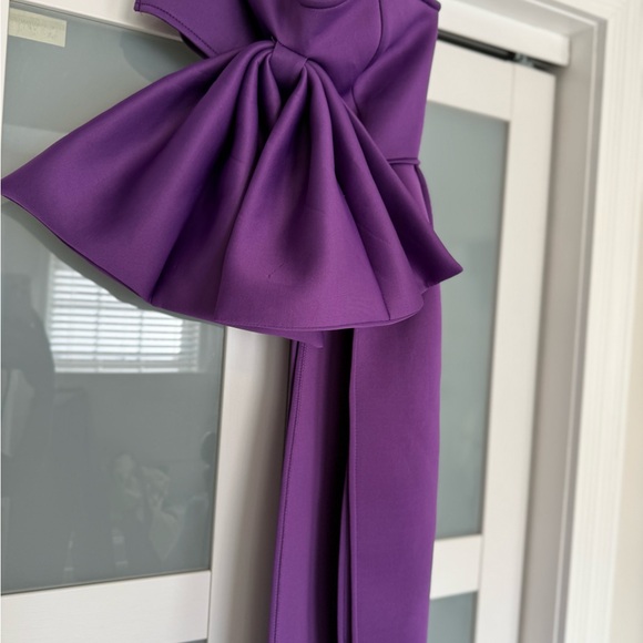 Beautiful purple top- Size small - Picture 5 of 9